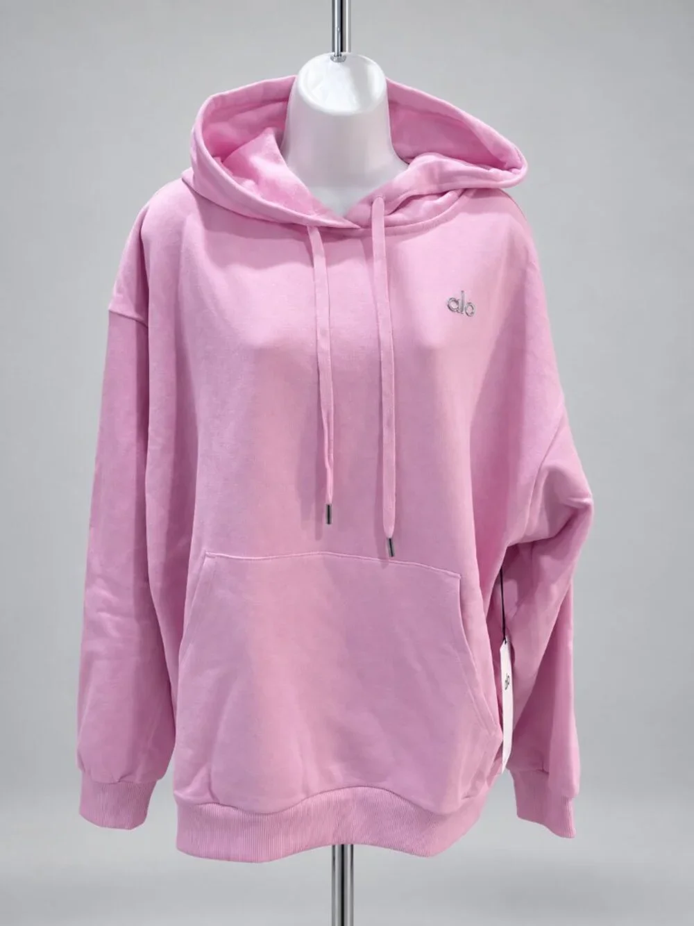 Alo Yoga Accolade Pink Quartz Hoodie Pullover Sweatshirt Silver Logo